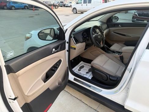 Used 2017 Hyundai Tucson SE FWD image 10