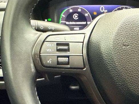 Used 2025 Honda Accord EX-L image 11