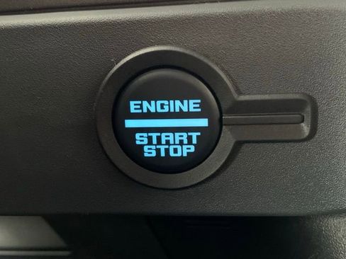 New 2025 Ford Bronco Base image 16