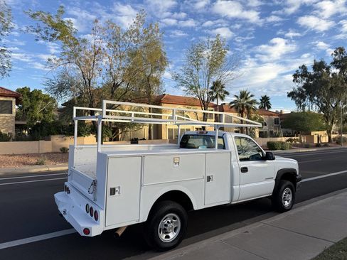 Used 2003 Chevrolet Silverado 2500 W/T image 4