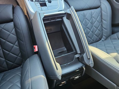 New 2026 BMW X5 xDrive40i w/ M Sport Package image 25