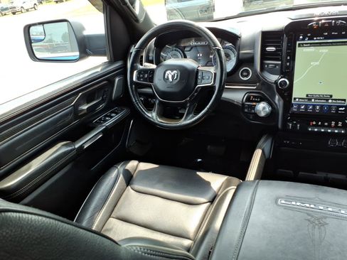 Used 2019 RAM 1500 Limited AWD/4WD image 10