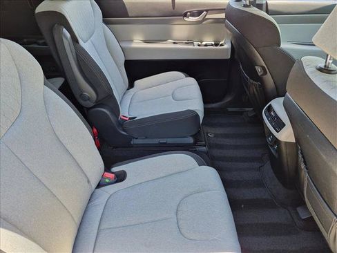 Used 2022 Hyundai Palisade SEL w/ Convenience Package FWD image 19