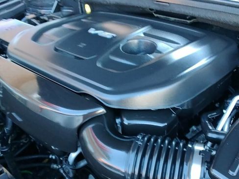 Used 2018 Jeep Grand Cherokee Limited image 35