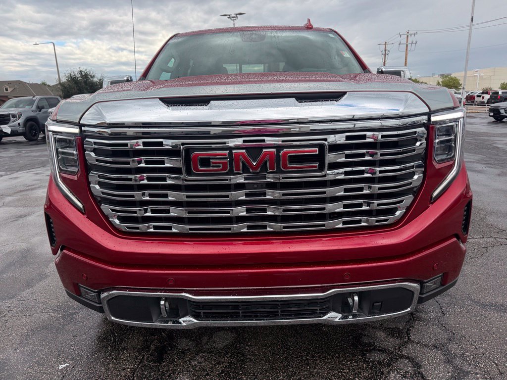 Used 2023 GMC Sierra 1500 Denali w/ Denali Reserve Package AWD/4WD image 8