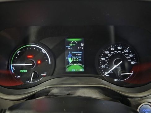 Used 2023 Toyota Sienna XLE w/ XLE Plus Package image 18