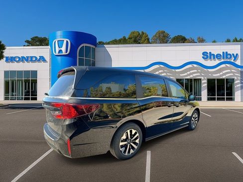 New 2026 Honda Odyssey EX-L image 8