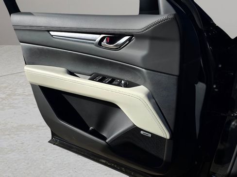 Used 2025 MAZDA CX-5 AWD 2.5 S w/ Premium Plus Pkg image 16