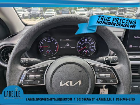 Used 2024 Kia Forte LXS FWD image 29