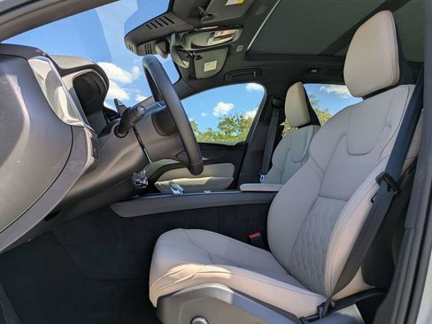 New 2026 Volvo XC60 B5 Core w/ Protection Package image 2