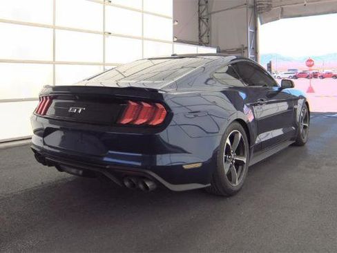 Used 2018 Ford Mustang GT w/ Equipment Group 301A RWD image 2
