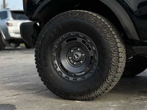 Certified 2025 Ford Bronco Big Bend w/ Black Diamond Package image 47