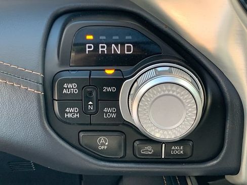 Certified 2025 RAM 1500 Tungsten w/ Off Road Group AWD/4WD image 40