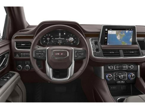 Used 2024 GMC Yukon SLE w/ Gmc Pro Safety Plus Package RWD image 10