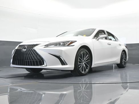 Used 2025 Lexus ES 350 w/ Premium Package FWD image 56