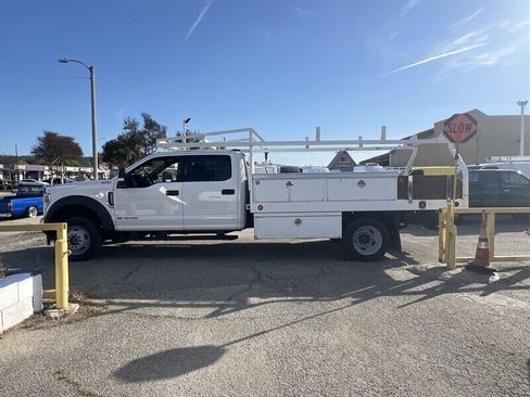 Used 2021 Ford F550 4x4 Crew Cab Super Duty image 4