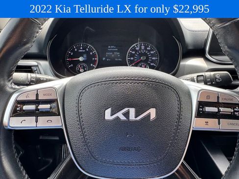 Used 2022 Kia Telluride LX FWD image 28