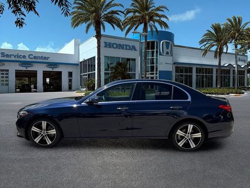 Used 2023 Mercedes-Benz C 300 Sedan image 5