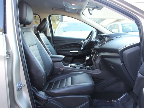 Used 2018 Ford Escape SEL FWD image 21