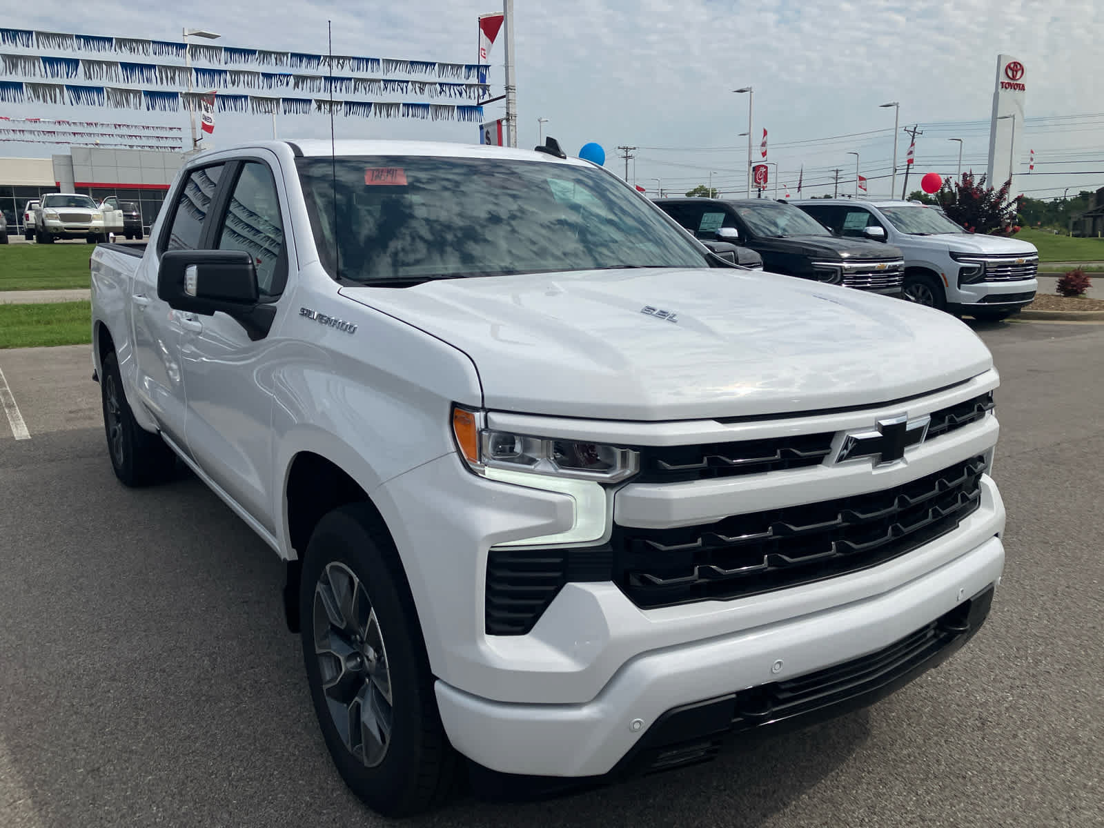 New 2026 Chevrolet Silverado 1500 RST w/ RST All Star Premium Package AWD/4WD image 1