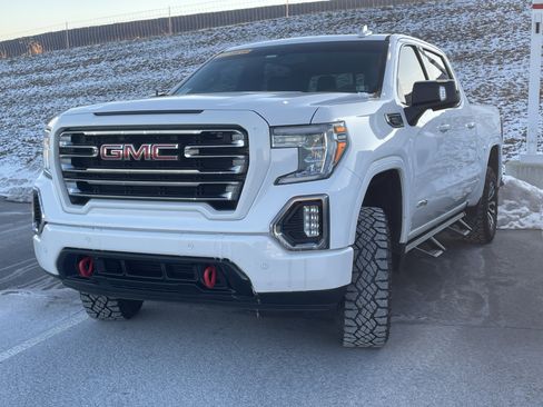 Used 2020 GMC Sierra 1500 AT4 w/ AT4 Premium Package image 6