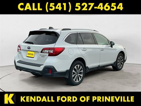 Used 2019 Subaru Outback 3.6R Touring image 5