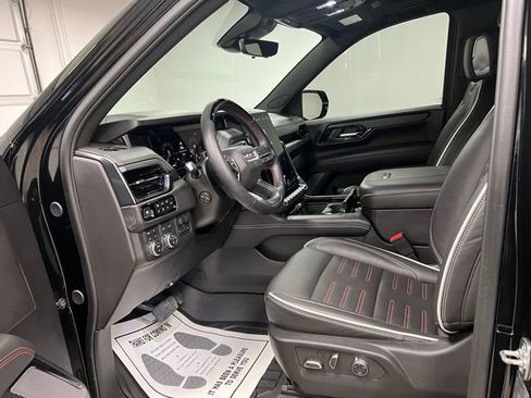 Used 2025 GMC Yukon AT4 Ultimate w/ LPO, Floor Liner Package AWD/4WD image 21