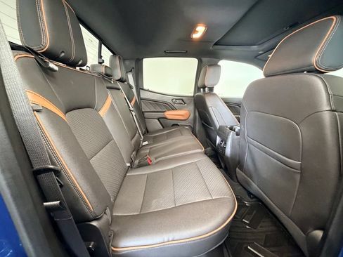 Used 2023 GMC Canyon AT4 w/ AT4 Premium Package AWD/4WD image 6