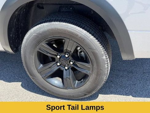 Used 2024 RAM 1500 Warlock RWD image 11