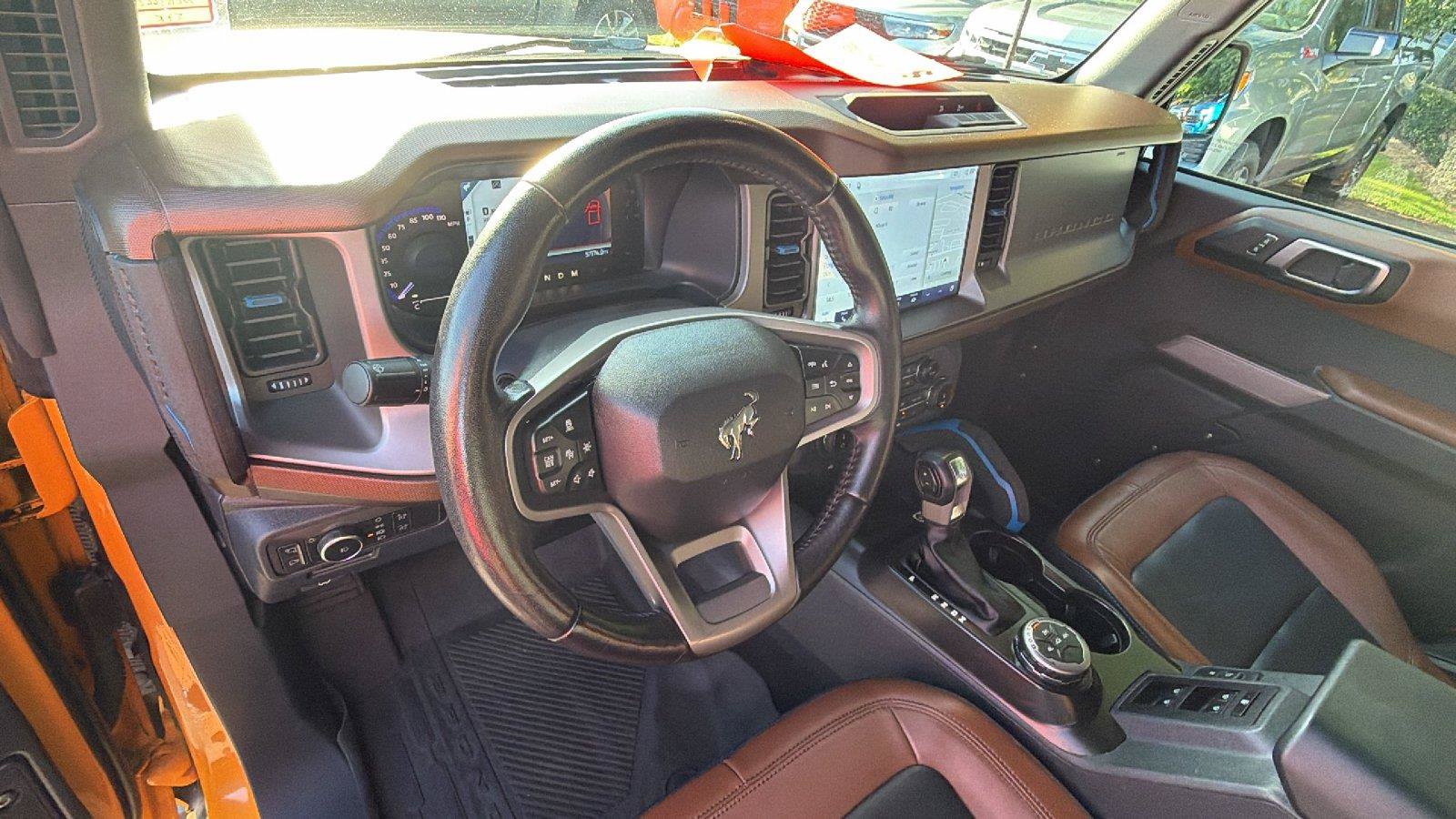 Used 2022 Ford Bronco Outer Banks AWD/4WD image 3