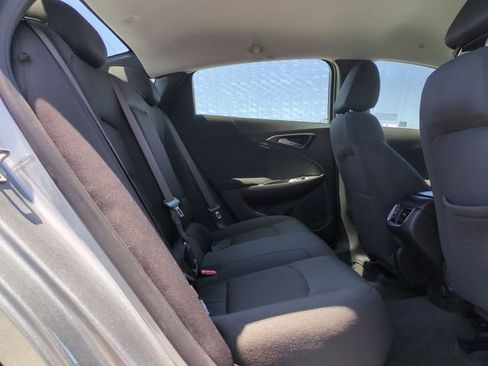 Used 2025 Chevrolet Malibu LT FWD image 32