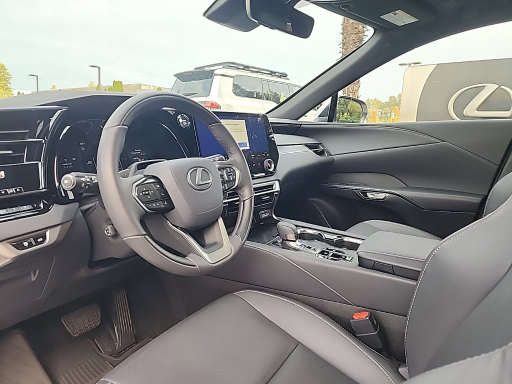 Certified 2026 Lexus RX 350h w/ Convenience Package AWD/4WD image 11