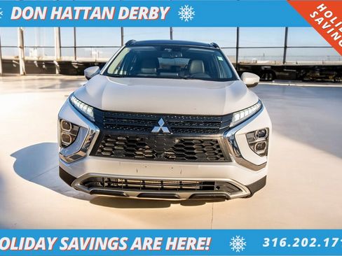 Used 2022 Mitsubishi Eclipse Cross SE image 28