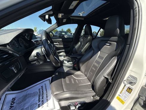 Used 2018 BMW M3 RWD image 13