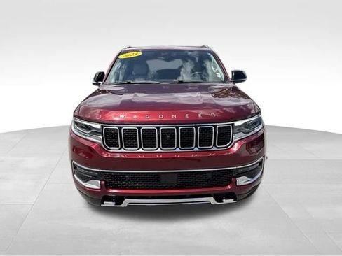 Used 2023 Jeep Wagoneer Series III w/ Convenience Group I AWD/4WD image 7