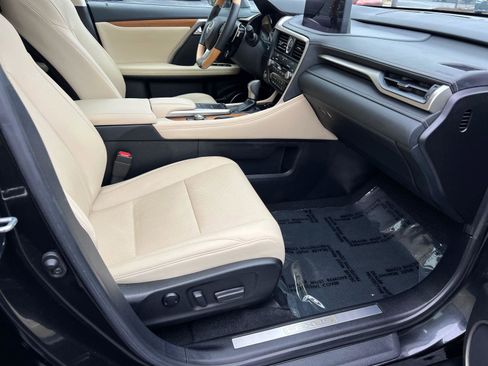 Used 2022 Lexus RX 350 FWD w/ Premium Package image 14