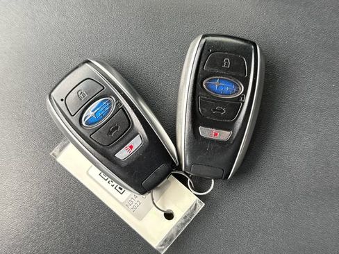 Used 2022 Subaru Outback Limited AWD/4WD image 31
