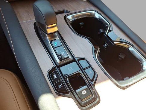 Certified 2025 Lexus RX 350 Premium w/ Accessory Package image 11