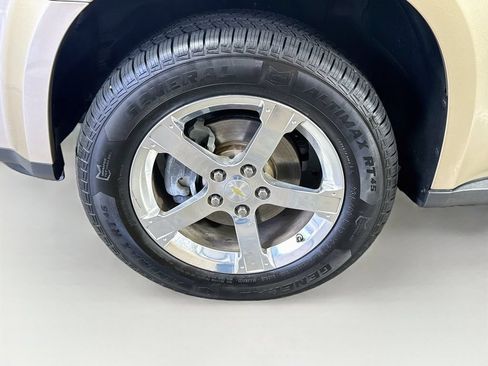 Used 2008 Chevrolet Equinox LT w/ LT Preferred Equipment Group FWD image 37