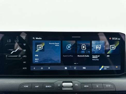 Used 2025 Kia K4 GT-Line w/ GT-Line Premium Package FWD image 24