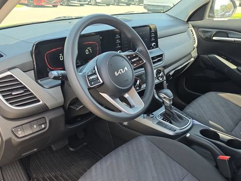 Certified 2024 Kia Seltos LX AWD/4WD image 14