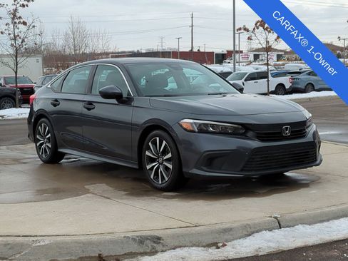 Used 2022 Honda Civic EX image 9