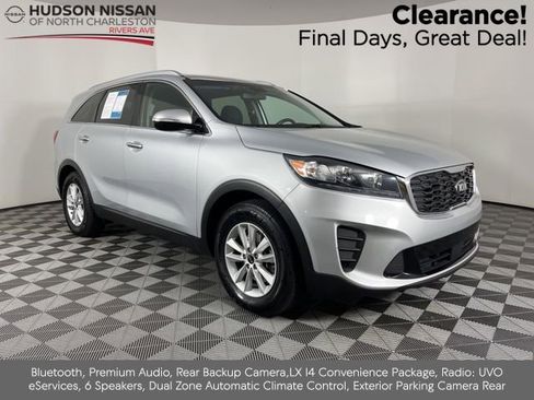 Used 2020 Kia Sorento LX w/ LX I4 Convenience Package FWD image 1
