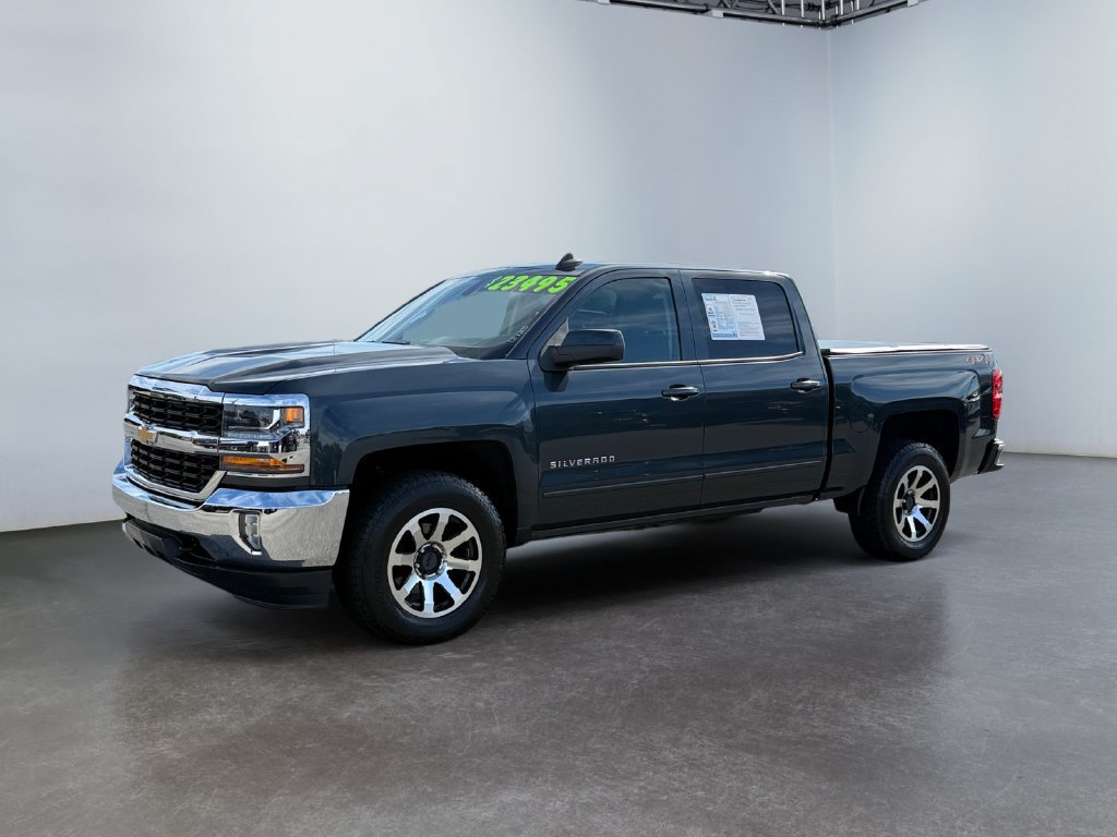 Used 2018 Chevrolet Silverado 1500 LT w/ LT Eassist Package AWD/4WD image 7