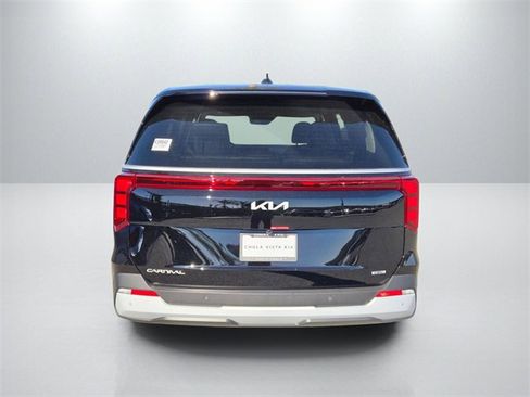 New 2026 Kia Carnival LXS image 7