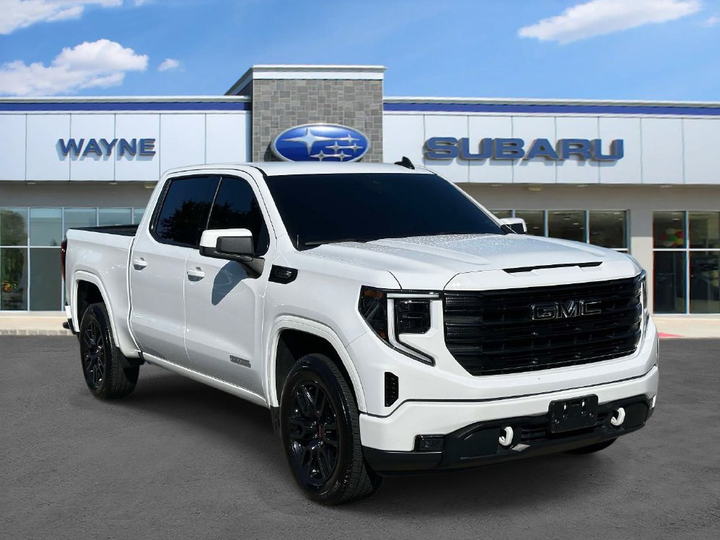 Used 2025 GMC Sierra 1500 Elevation AWD/4WD image 1