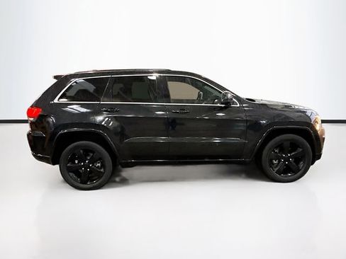 Used 2015 Jeep Grand Cherokee Altitude image 5