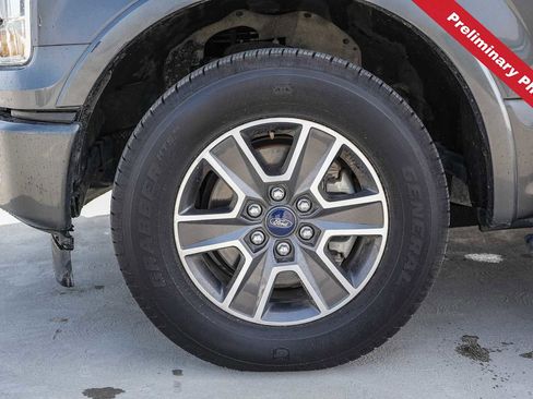 Used 2017 Ford F150 XLT w/ Equipment Group 302A Luxury RWD image 12