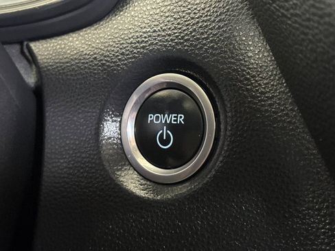 Used 2024 Toyota Corolla LE w/ LE Convenience Package image 21