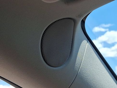Used 2024 Tesla Model Y Long Range RWD image 24